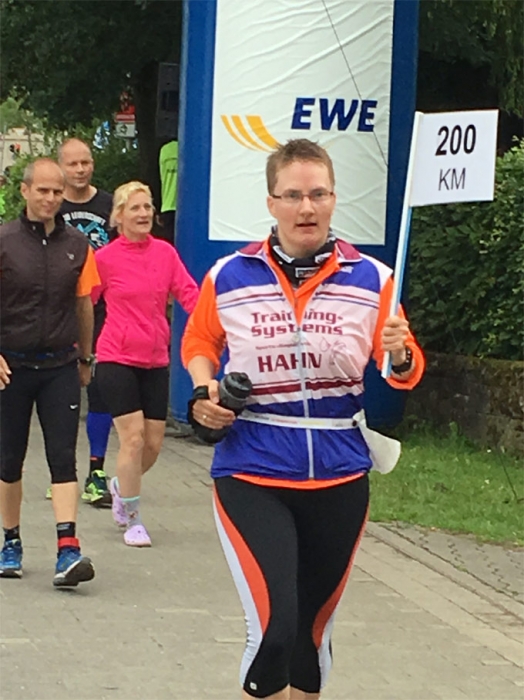 Anke Libudas, Siegerin in Delmehorst, an der 200-km-Marke 